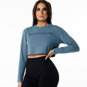 alphalete core ls long sleeve crop top